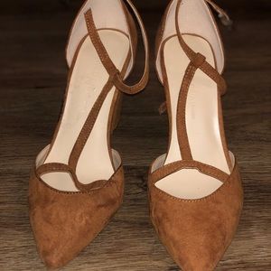 Suede Ankle strap block heel